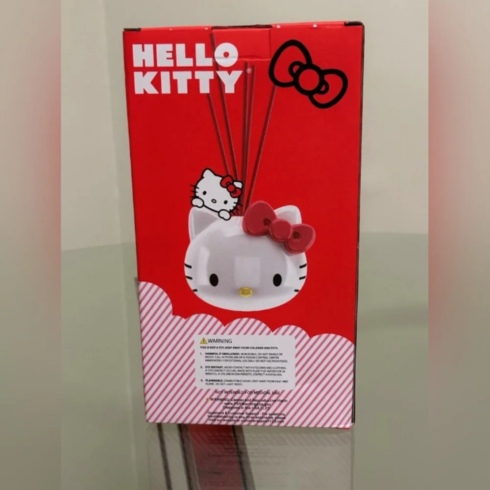 NEW!! Hello kitty diffuser - Picture 2 of 2
